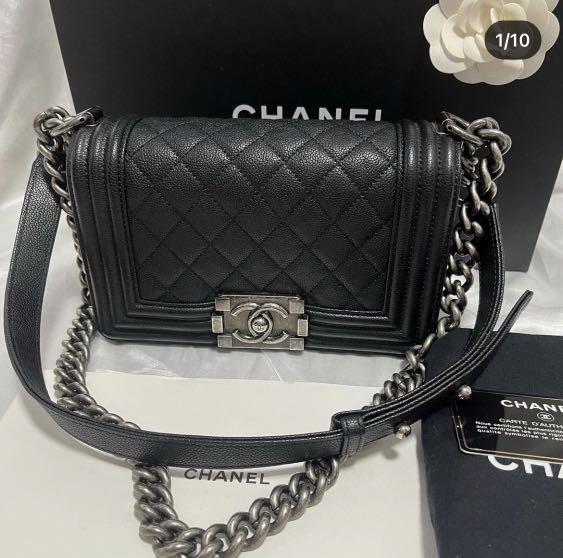 Chanel Medium Wallet, Luxury, Bags & Wallets on Carousell