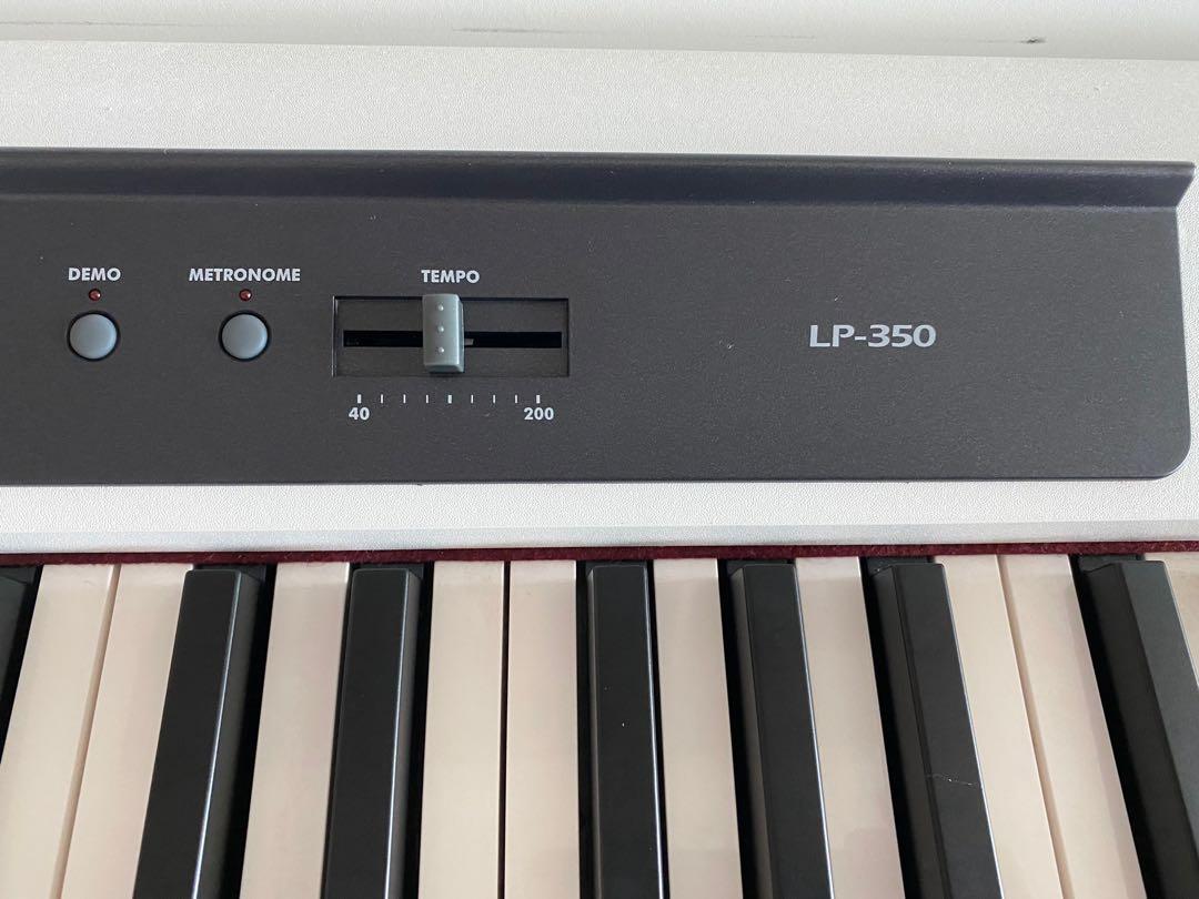 Korg LP-350 White Digital Piano With Black Bench Price Negotiable Good  Condition Free Delivery, 興趣及遊戲, 音樂、樂器 配件, 樂器- Carousell
