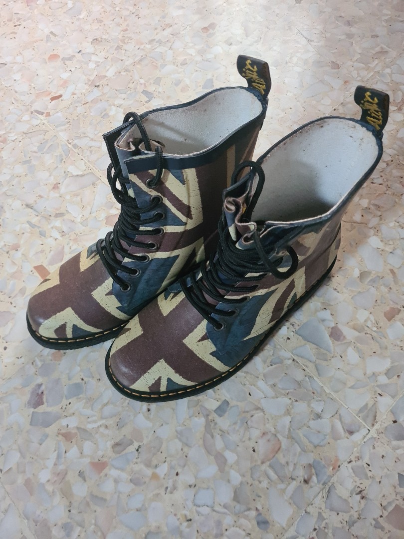 Dr martens union jack store pascal