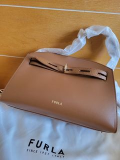 （分類：）位於 。 由 icyamy 提交（商品編號 1155488692，圖片 1）。簡介： 。