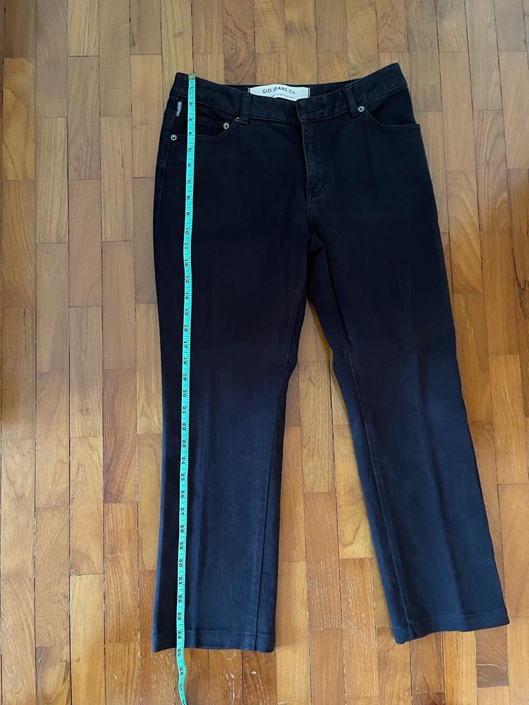 Gio Jeans Co. / Giordano Ladies 