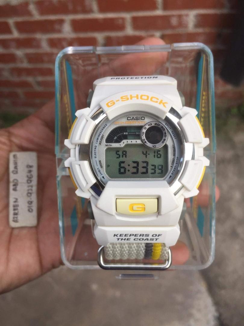 G-SHOCK DW-9500SR Collab Surfrider Foundation, Men's Fashion