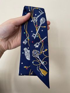 （分類：）位於 。 由 Hloverrrr 提交（商品編號 1153839832，圖片 1）。簡介： 。
