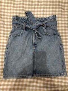 (Category: ) located in . Submitted by ecanomy (Listing ID 1155508769, Image 1). Description: .