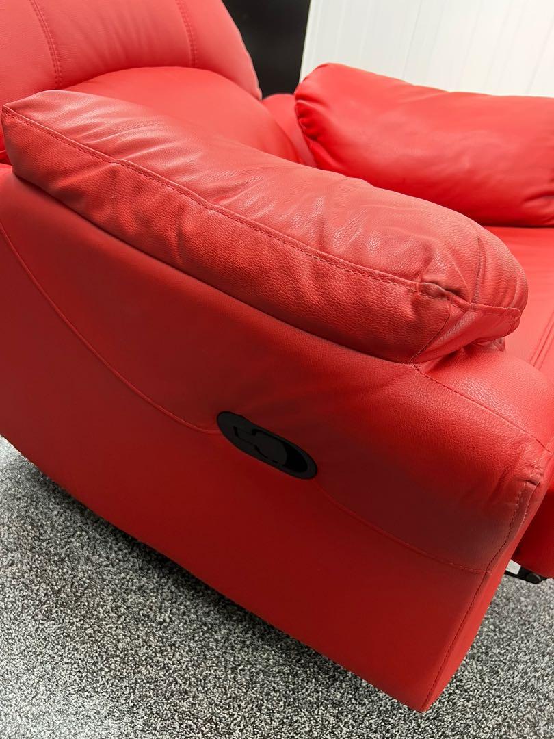 Lazy boy sofa, Furniture & Home Living, Furniture, Sofas on Carousell