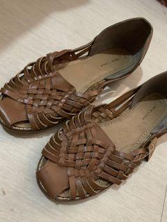 Leather shoes