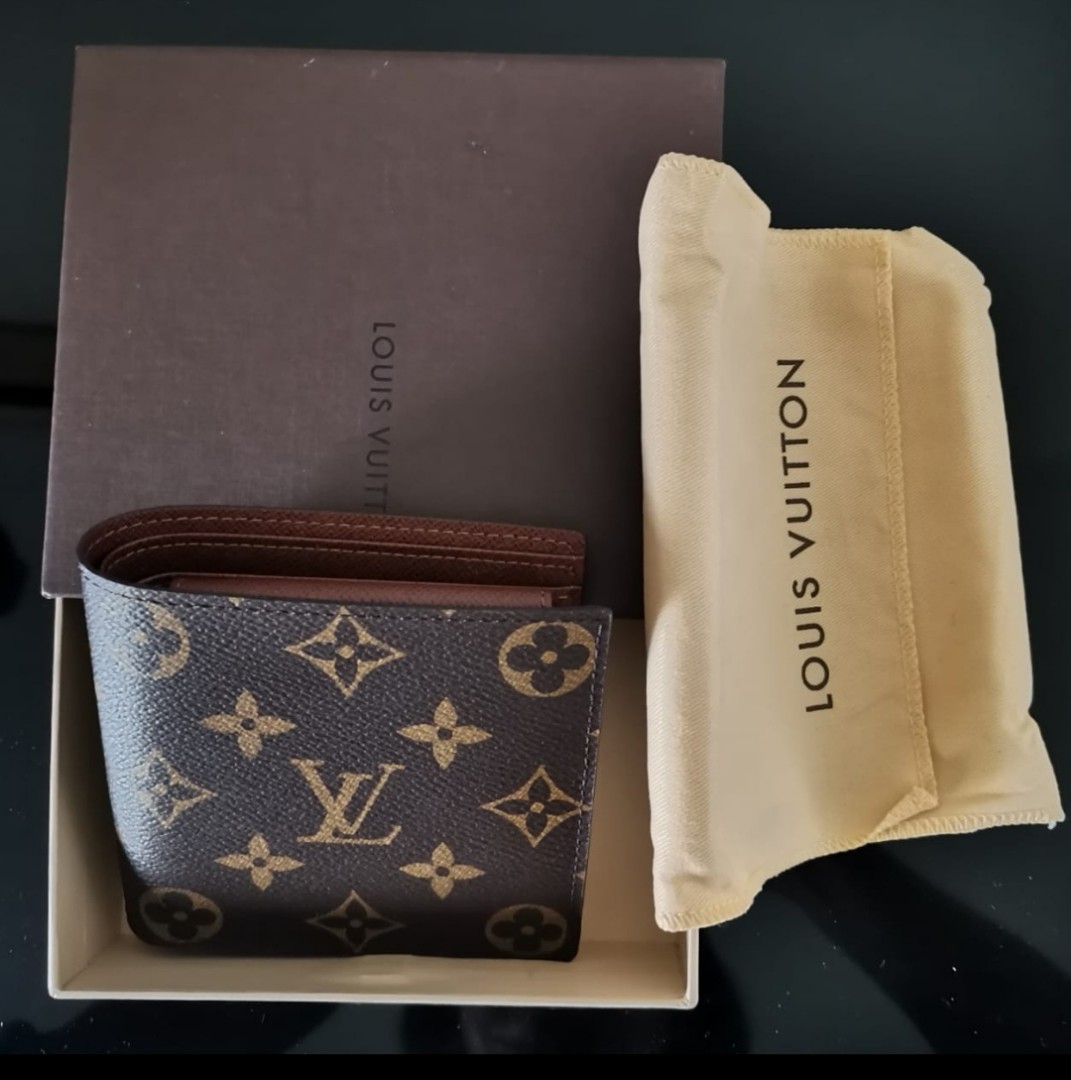 BNIB AUTHENTIC LIMITED EDITION LOUIS VUITTON WALLET Monogram Groom Compact  Zipped Wallet PORTER EDITION BLUE, Luxury, Bags & Wallets on Carousell