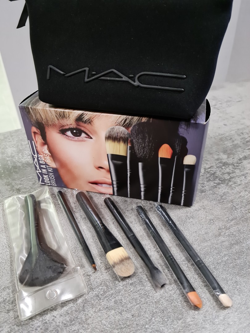 Mac makeup pouch, Women's Fashion, Bags & Wallets, Clutches on Carousell
