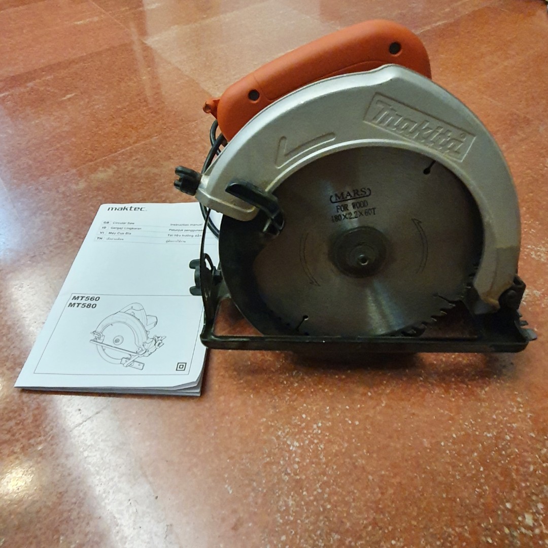 Maktec circular saw mt580 sales