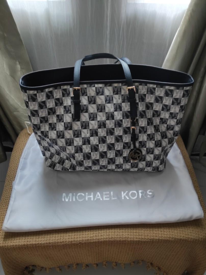 Michael kors checkered 2025 tote