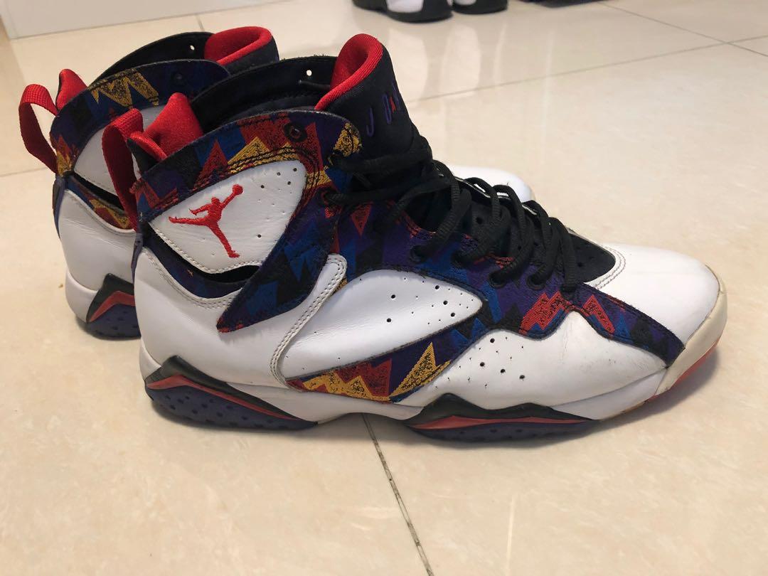 Aj7 sweater shop