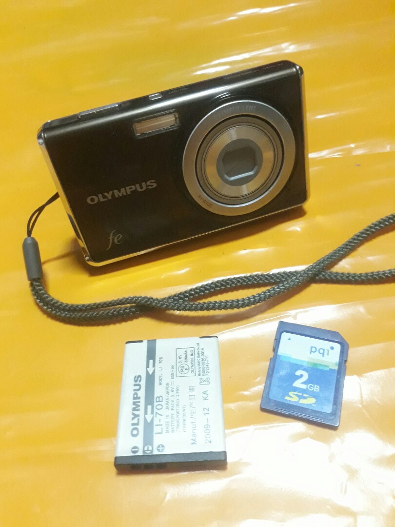 Olympus FE 4020 Digital Camera, Photography, Cameras on Carousell