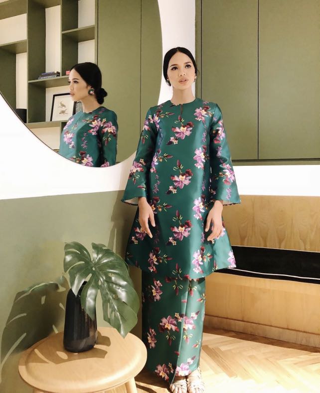 Baju Kurung Moden Petra Zig Zag Pink