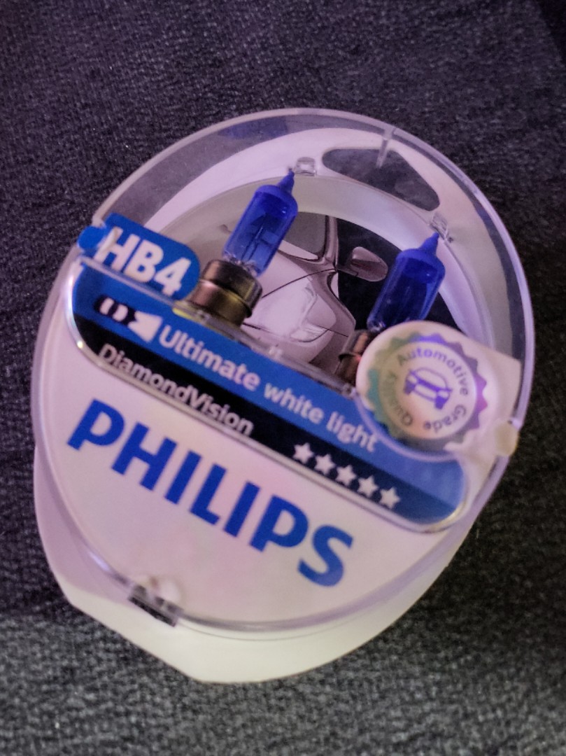 Philips Diamond Vision HB4 light, Car Accessories, Electronics & Lights ...