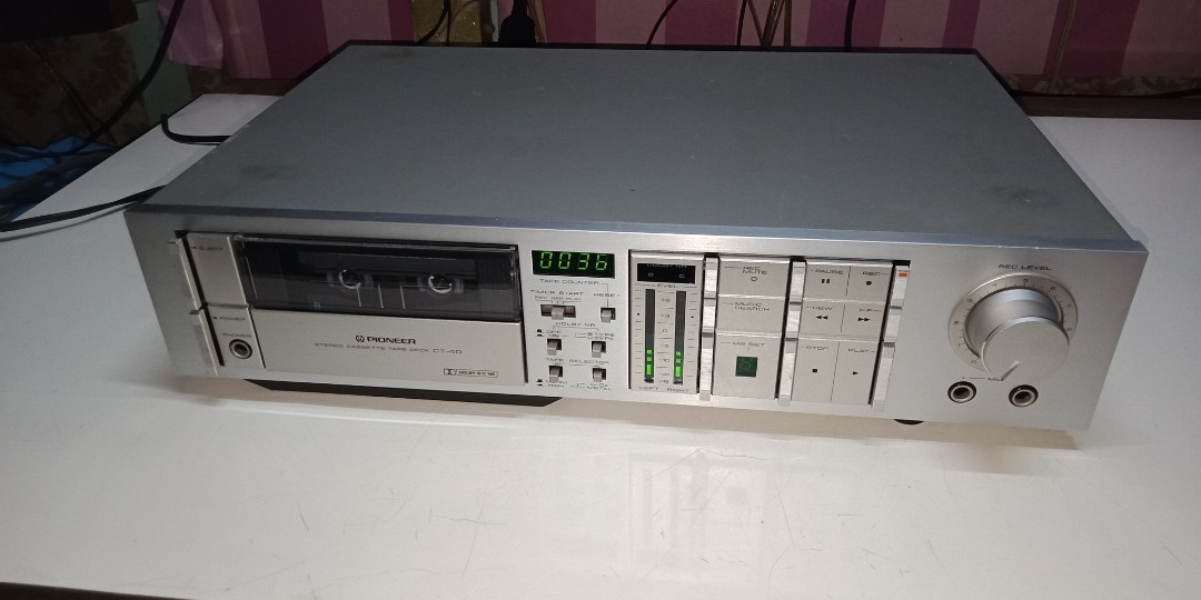 Magnétophone à cassettes Pioneer SCT-40 ,fonctionnement partiel lecteur