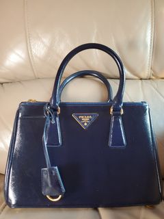 （分類：）位於 。 由 buggilada 提交（商品編號 1155465702，圖片 1）。簡介： 。