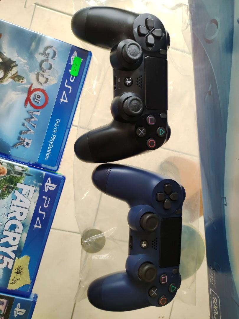 Ps4 slim with 4 games 2 Dualshock controller all the cables and