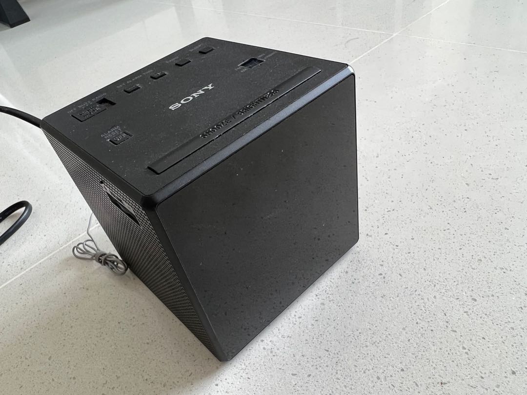 Sony Radio Alarm Clock ICFC1, Furniture & Home Living, Home Decor