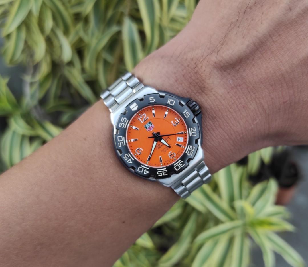Tag sales heuer orange