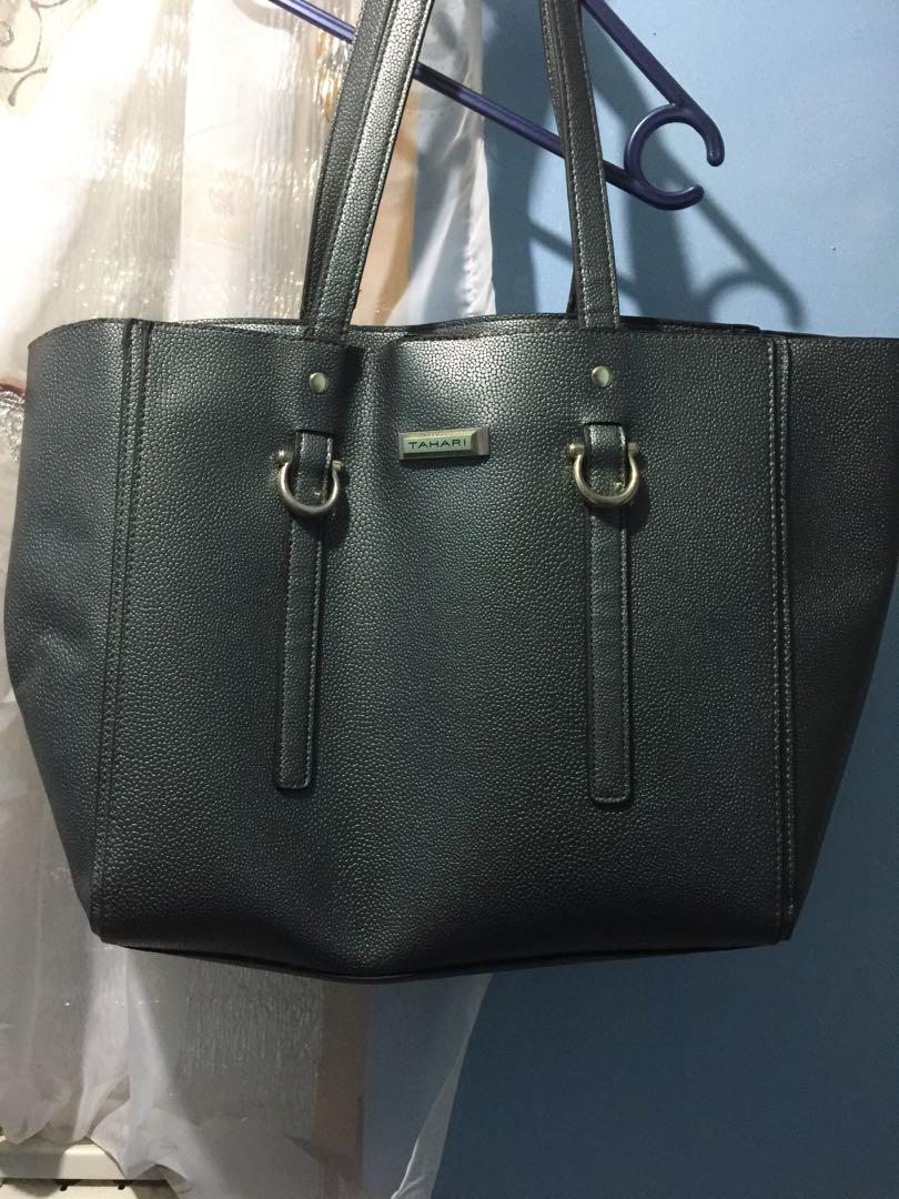 Tahari pocketbooks hotsell