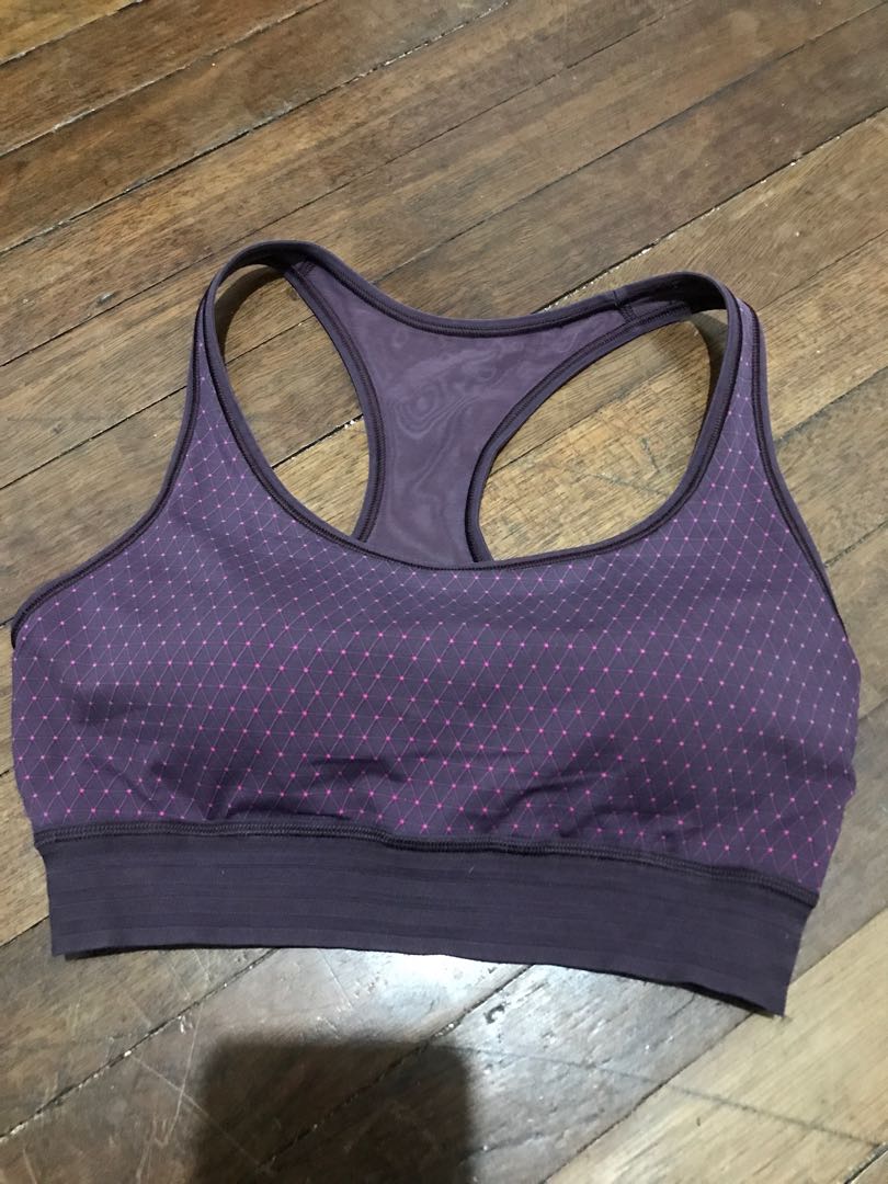 Uniqlo Sports Bra, Women's Fashion, Activewear on Carousell