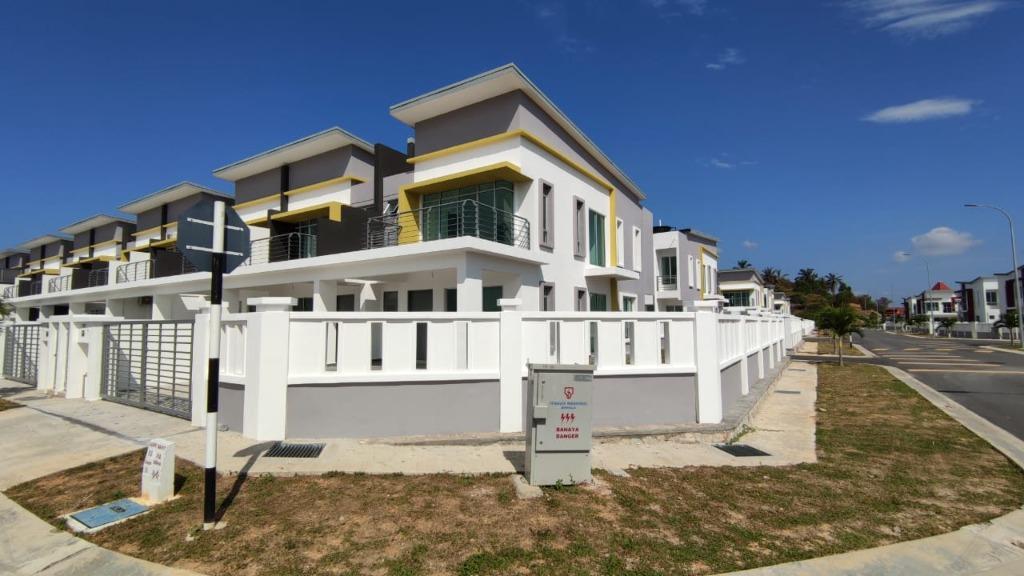 [WTR] Double Storey Bandar Springhill Port Dickson, Property, Rentals