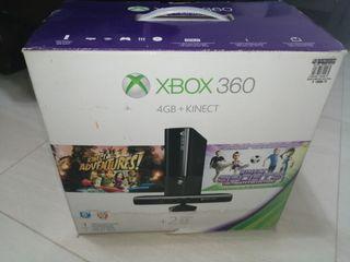 Xbox 360 (4GB + Kinect)