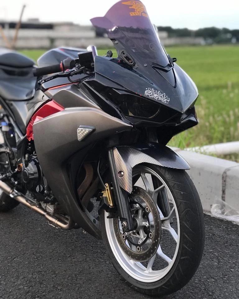 R25 v1 sales