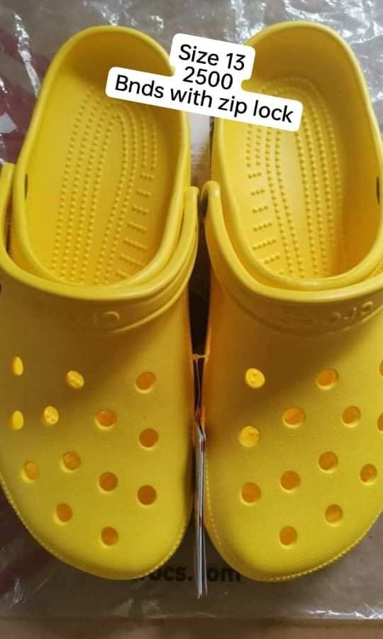Yellow crocs sales size 13