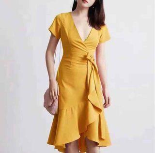 Yellow ruffles dress