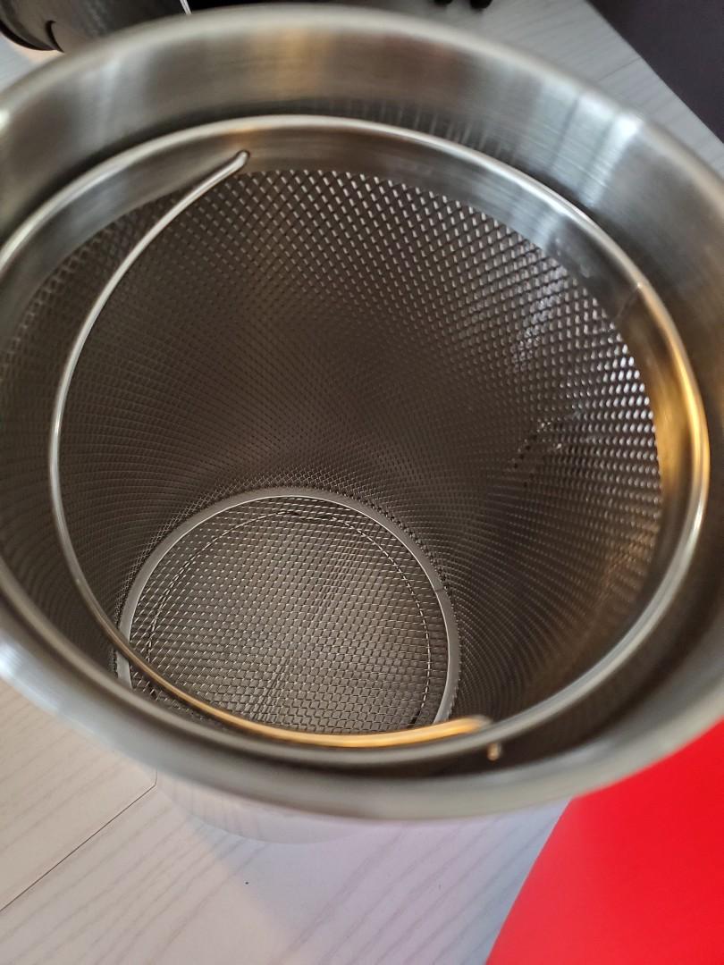 孖人牌ZWILLING PASTA POT, 家庭電器, 廚房電器, 其他廚具 Carousell