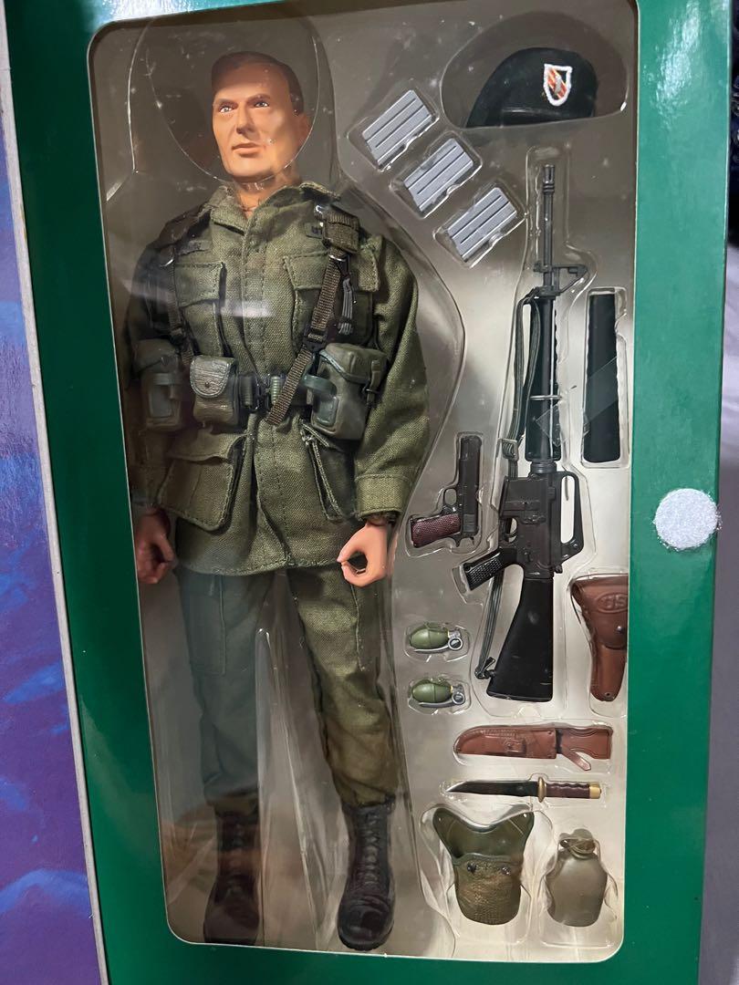 1/6 Mike Vietnam Special Forces Green Berets by Dragon MIB