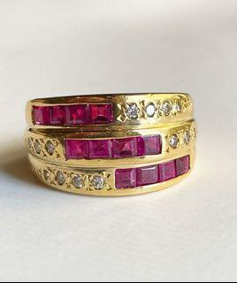 SALE!!! 18K Natural Ruby and Diamond Ring size 5