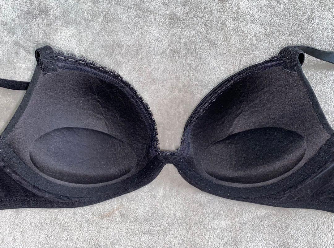 34C Calvin Klein Plunge Pushup Bra, Women's Fashion, Undergarments