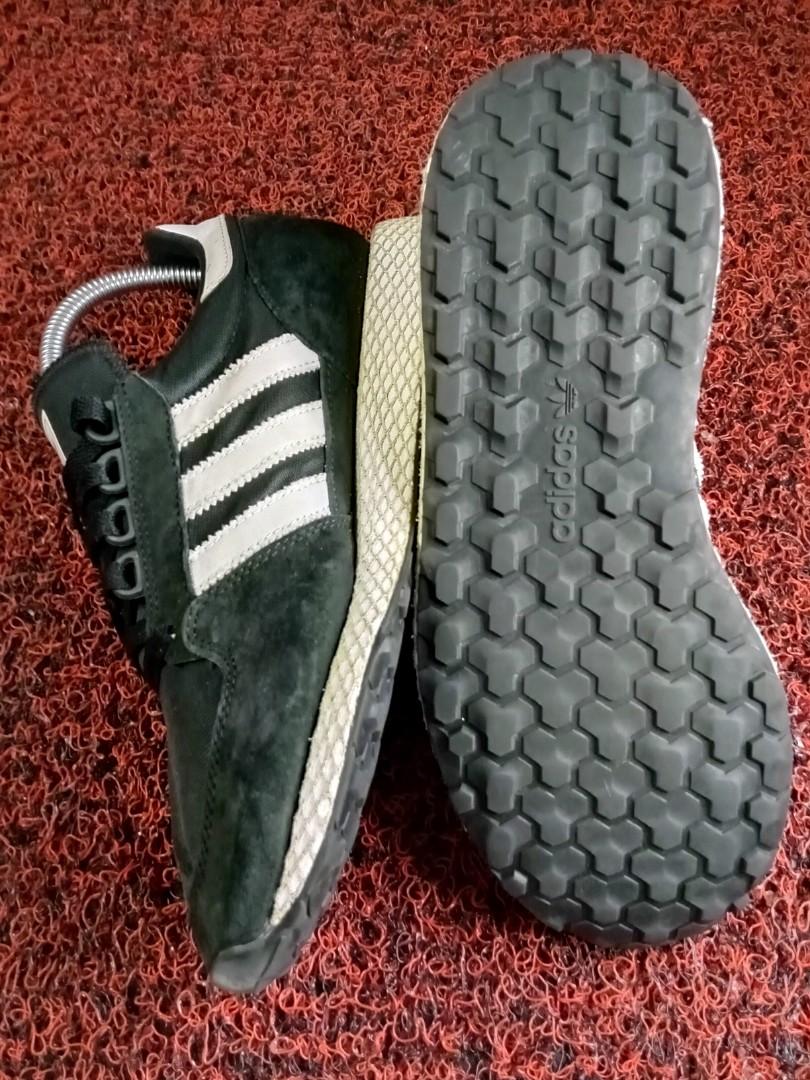 adidas die marke mit den 3 streifen