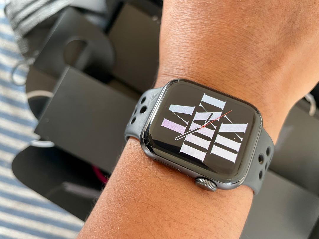 Apple Watch 5 Nike Series 40mm, Fesyen 
