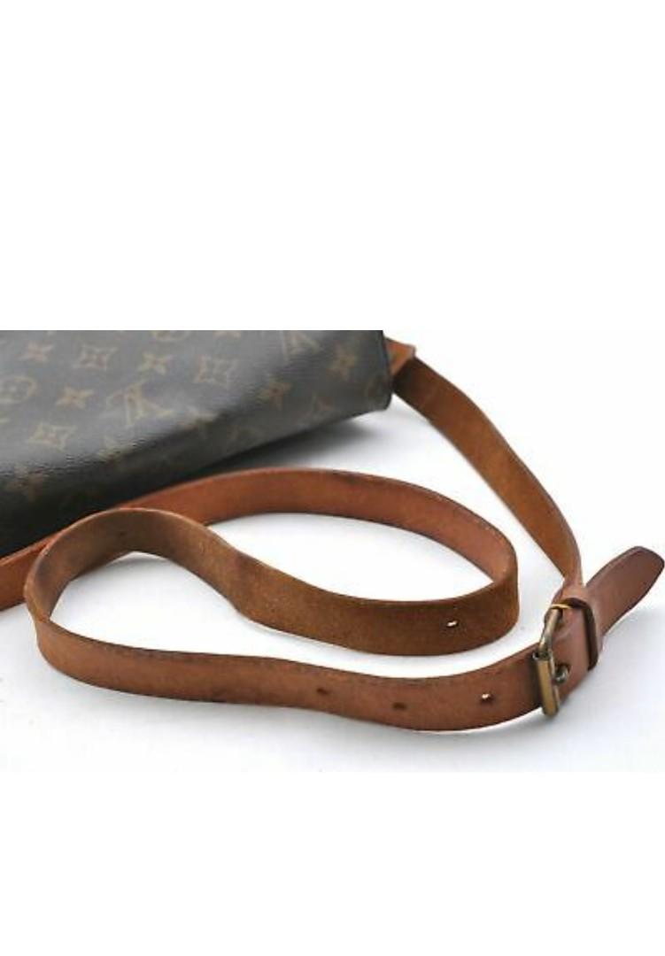 Original Louis Vuitton Cross Body Bag in Surulere - Bags, Uchenna
