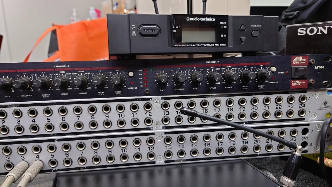 Behringer Ultra Patch Pro, Audio Logic MT66 Stereo Compressor Limiter