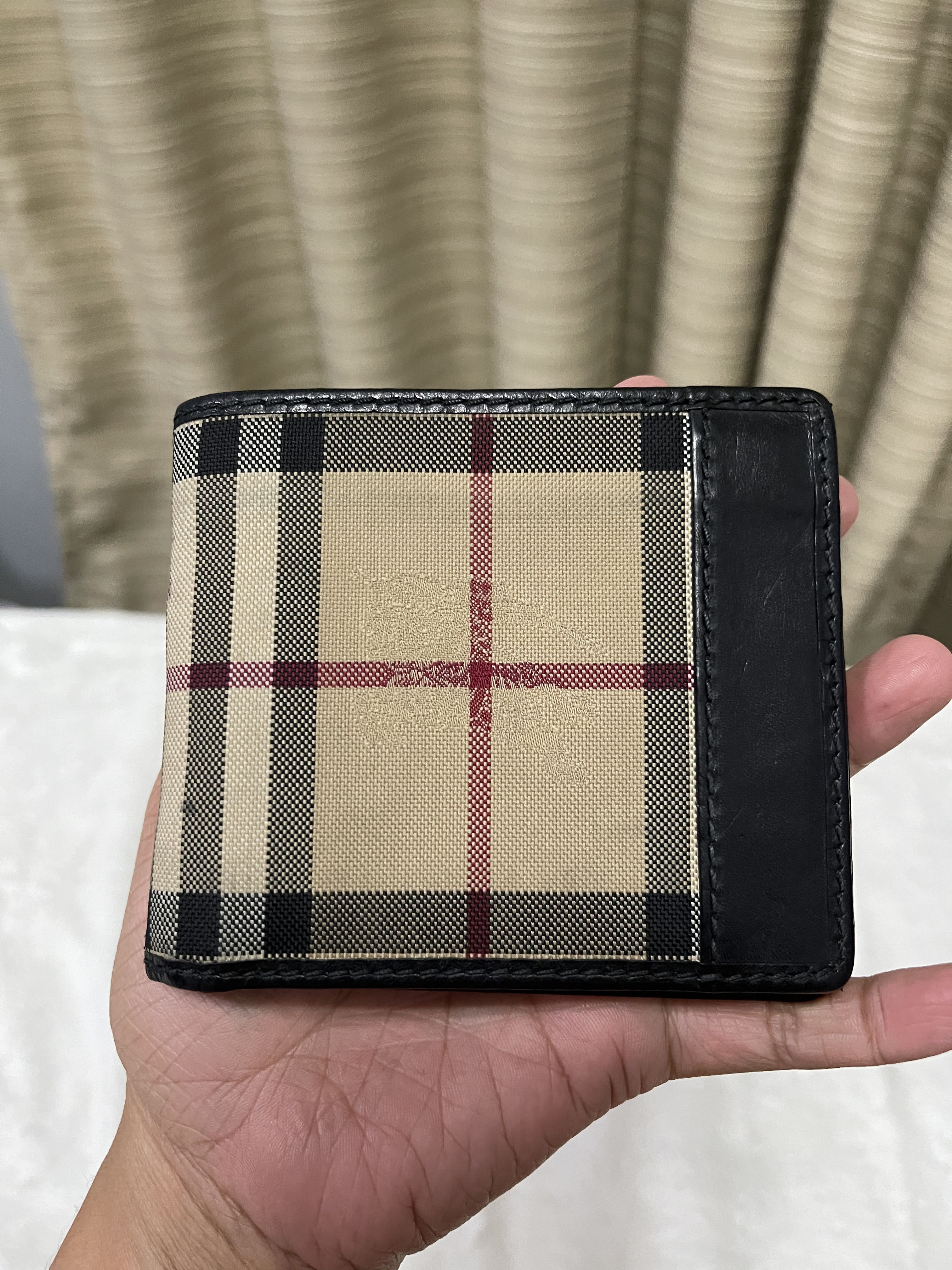 Fake burberry discount wallet mens