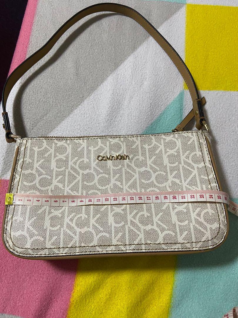 Calvin Klein Mercy Triple Signature Bag, Women's Fashion, Bags