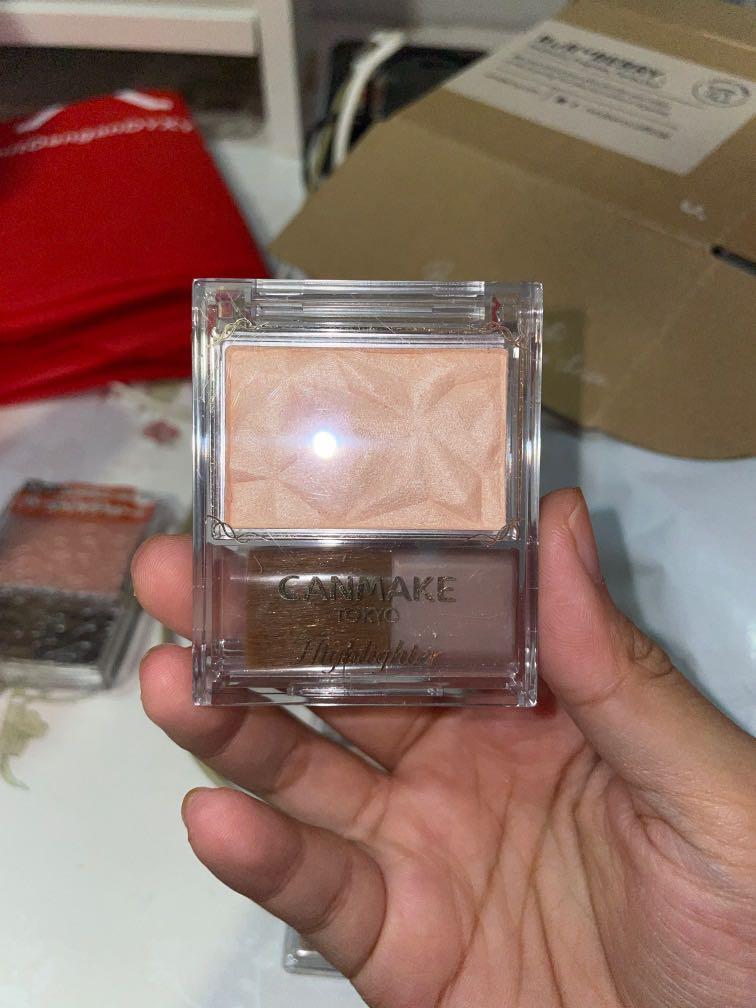 Canmake Highlighter L01 Champagne Gold – Strahlender Lidschatten & Highlighter Für Dein Make-up