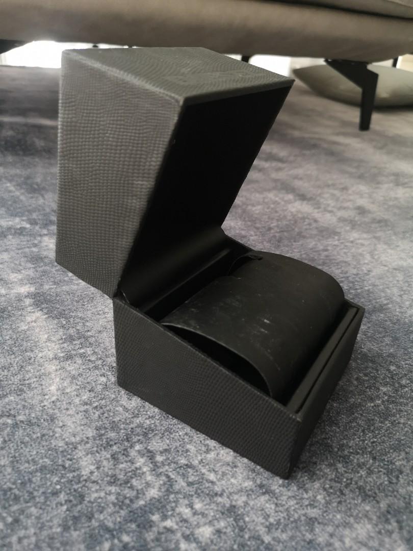 Diesel best sale watch box