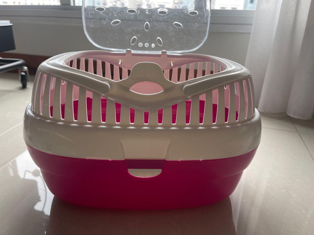 Ferplast Aladino pet carrier, Pet Supplies, Homes & Other Pet Accessories on Carousell