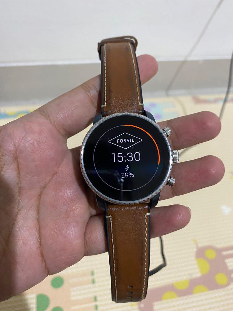 Smartwatch fossil outlet dw6f1