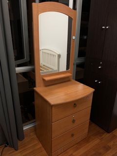 (Category: ) located in . Submitted by laisport (Listing ID 1155703703, Image 1). Description: .