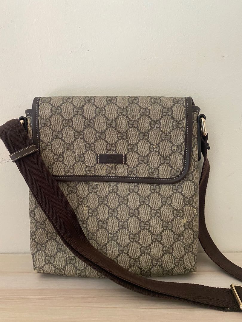 Authentic Gucci messenger bag , Men's Fashion, Bags, Sling Bags on ...