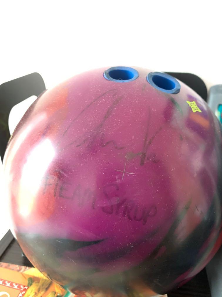 Hustle Storm Bowling Ball, Sports Equipment, Sports & Games, Billiards