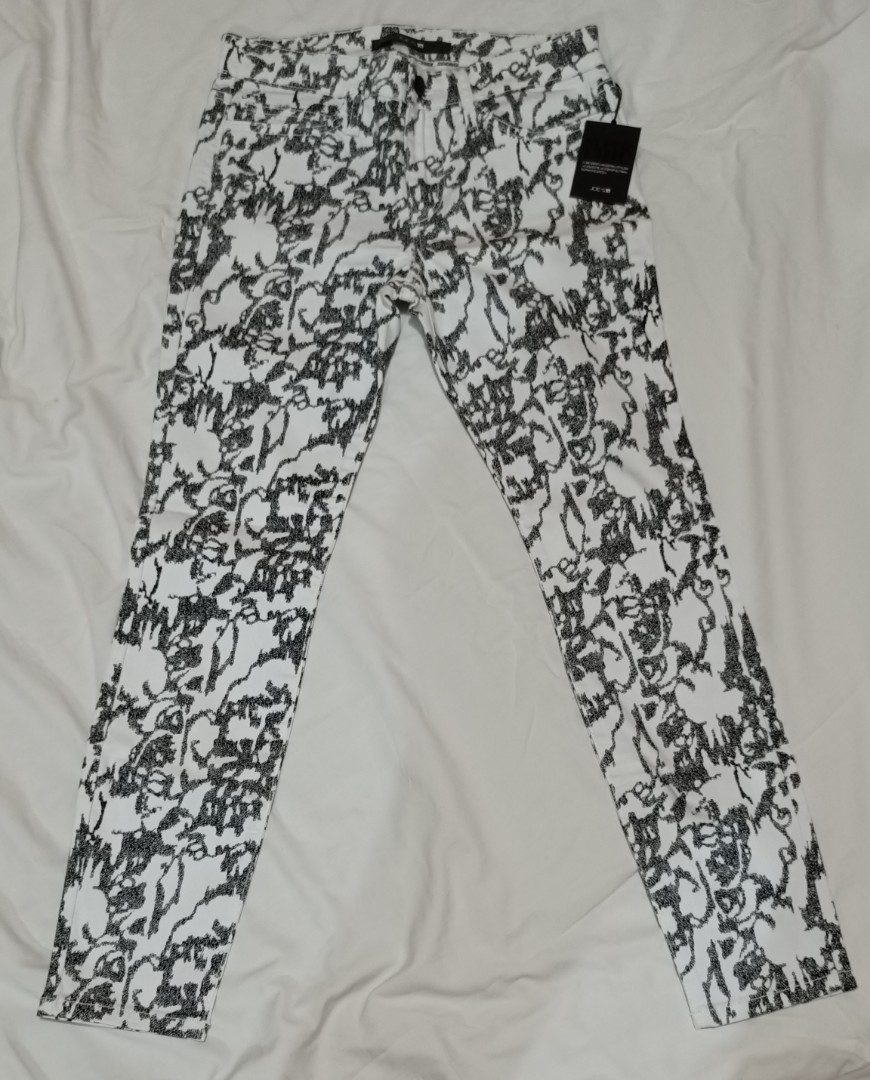 Joe's JD jeans (the high water), Women 