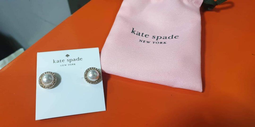 Bright ideas pave discount halo studs
