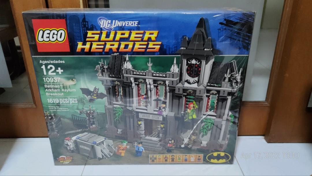 LEGO 10937 Batman Arkham Asylum Breakout, Hobbies & Toys, Toys & Games ...